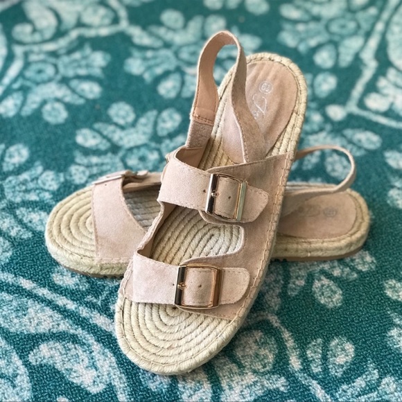 Summer Vibes Woven Espadrille Sandal - Picture 2 of 6